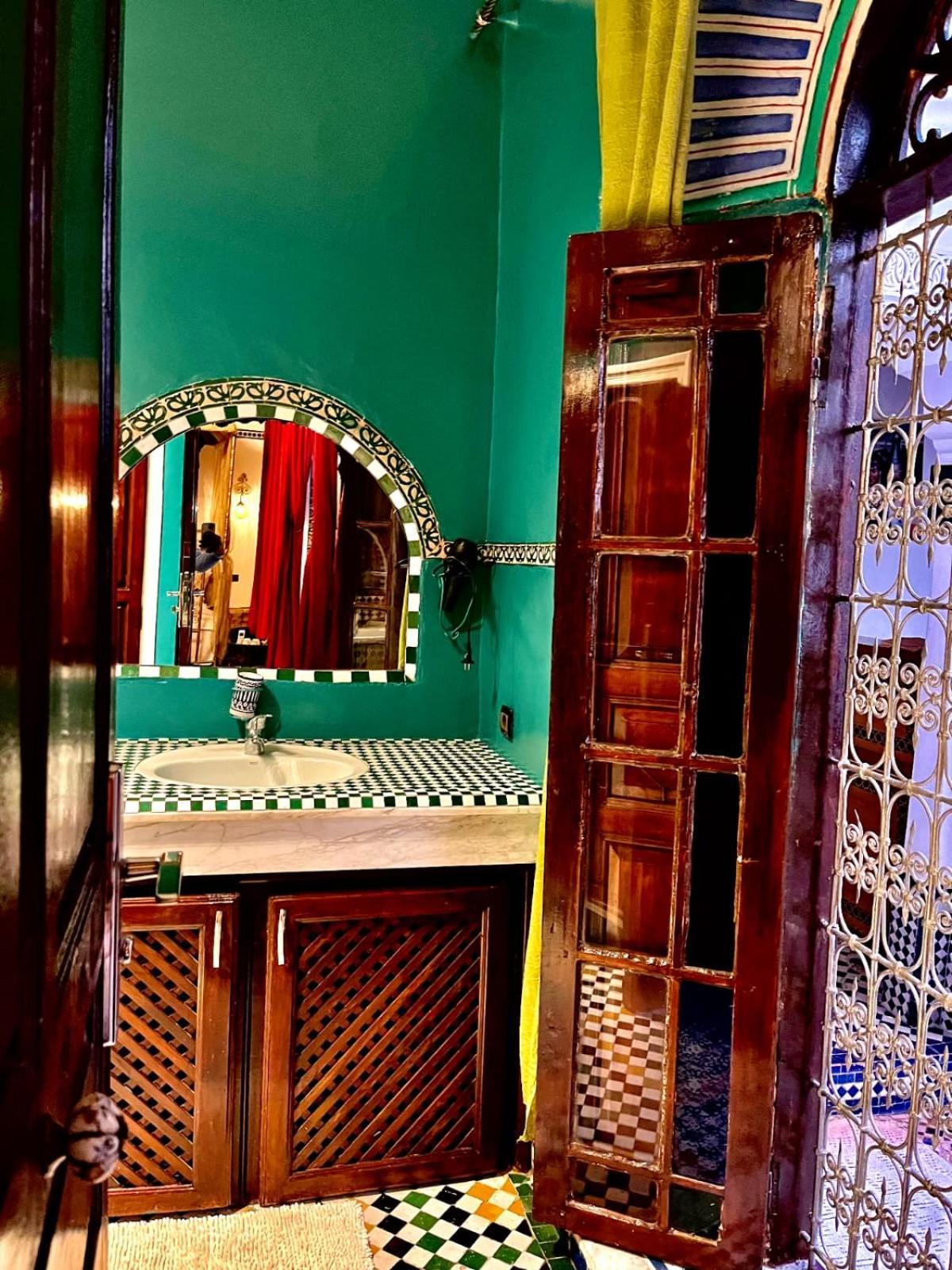 Riad Lalla Zoubida Fez Kültér fotó