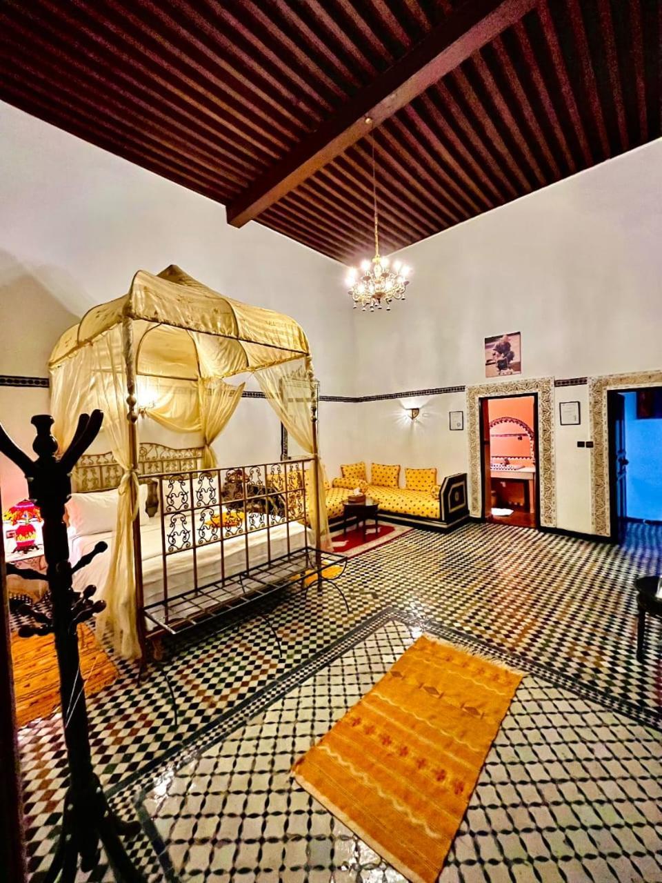 Riad Lalla Zoubida Fez Kültér fotó