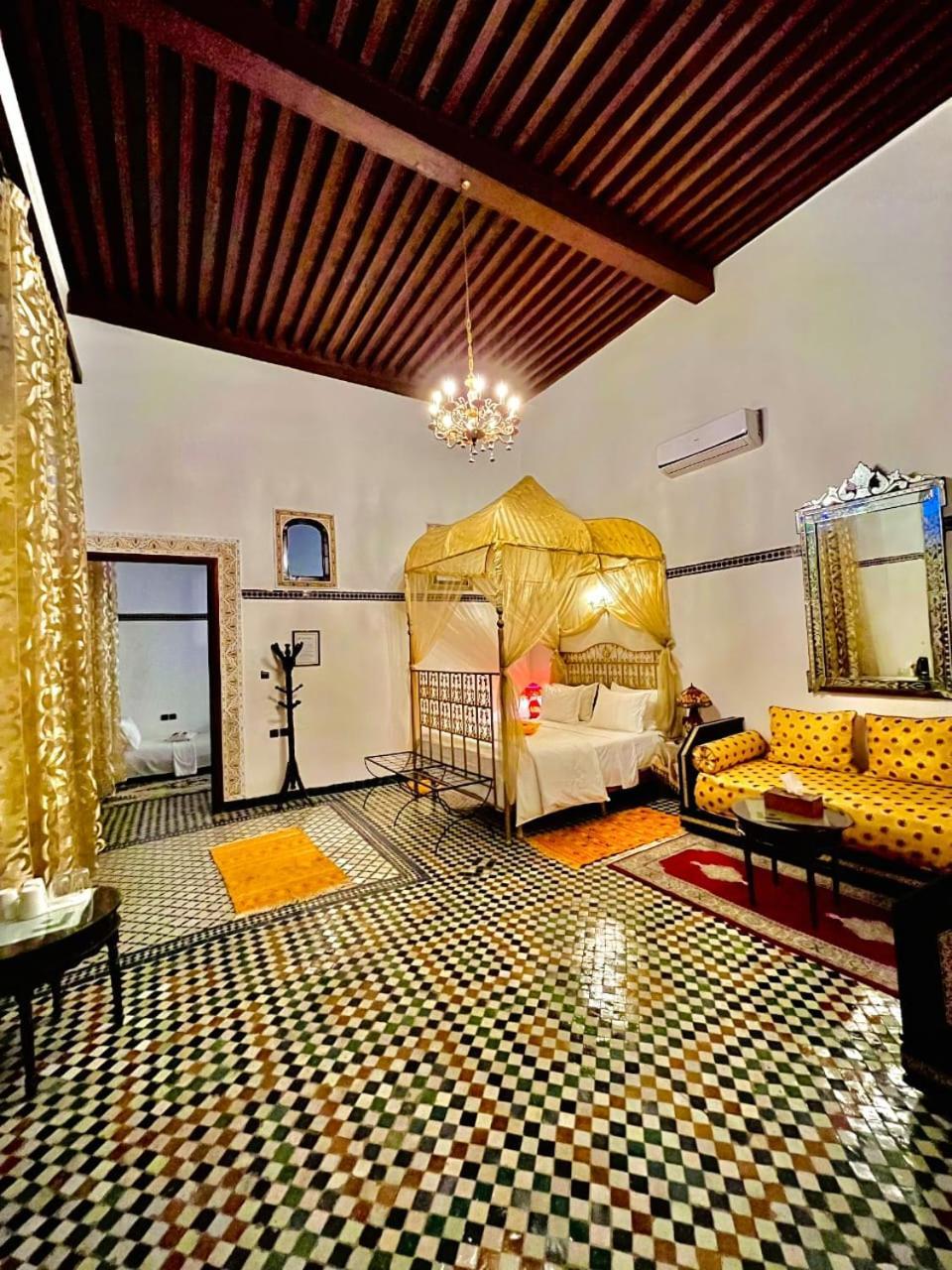 Riad Lalla Zoubida Fez Kültér fotó
